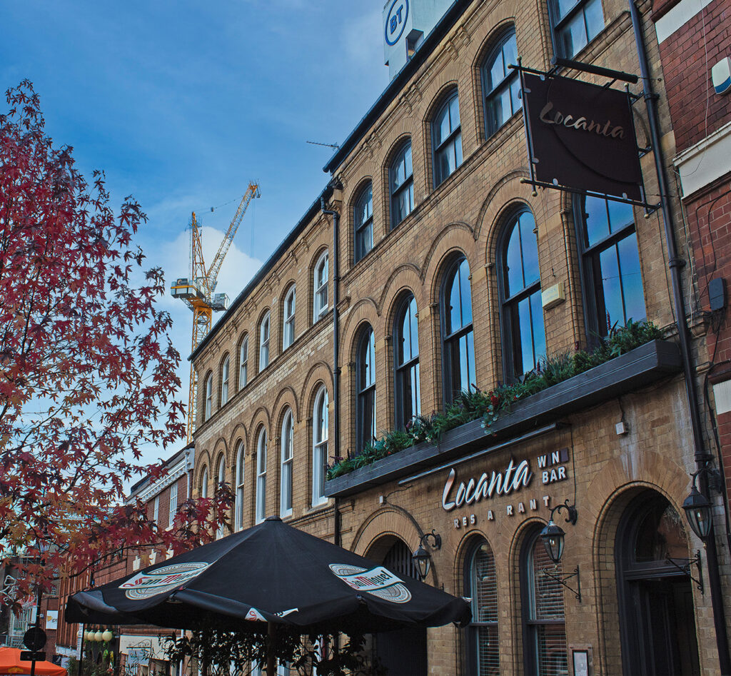 Jewellery Quarter offices enjoy a nearby range of amenities, including restaurants and shops